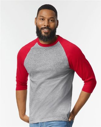 Picture of 5700 - Unisex Heavy Cotton™ Raglan Three-Quarter Sleeve T-Shirt
